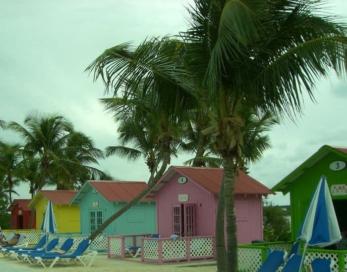 Private Bungalow Rental (4 People Maximum)