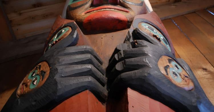 Totem Bight & Lumberjack Show