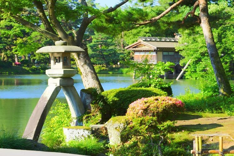 Kenrokuen Gardens, Samurai & Geisha Districts