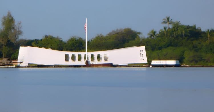Pearl Harbor & Discover Stunning North Shore