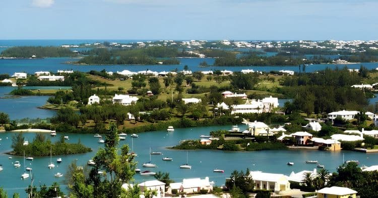 Accessible Bermuda Island Drive