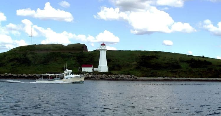 Lobster & Lighthouses