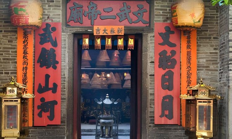 Hong Kong Chinese New Year Cultural Exploration