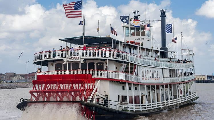 Natchez Steamboat Cruise with Lunch