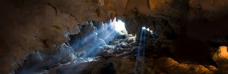Halong Bay Cruise & Thien Cung Cave