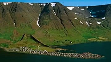 Ísafjörður Fjords & Flowers