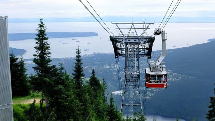 Stanley Park & Scenic Grouse Mountain