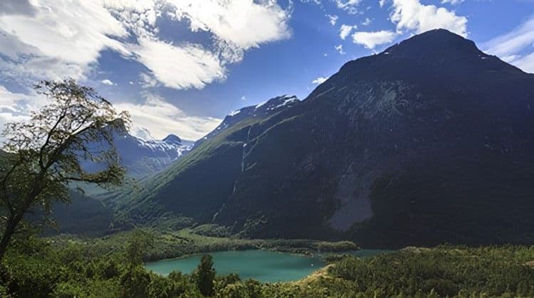 Loen Valley & Kjenndel Glacier