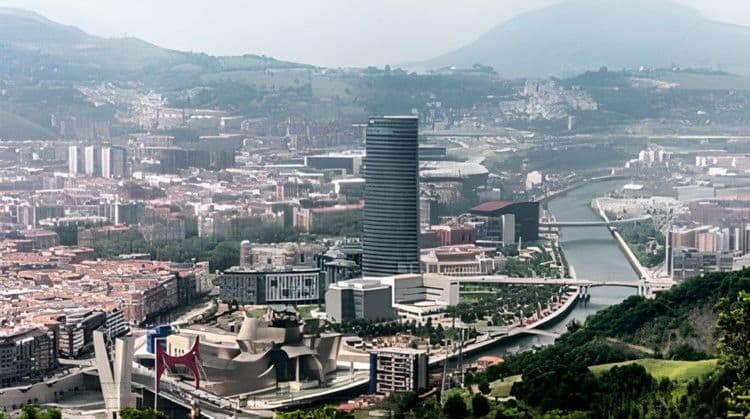 Bilbao Walking Tour