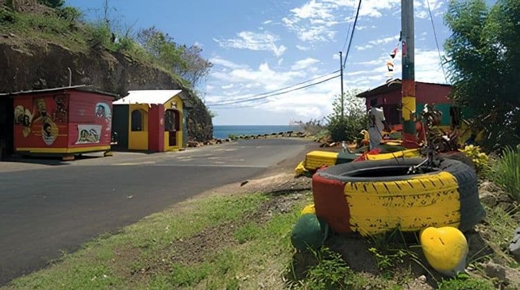 Creole Bus Sensation