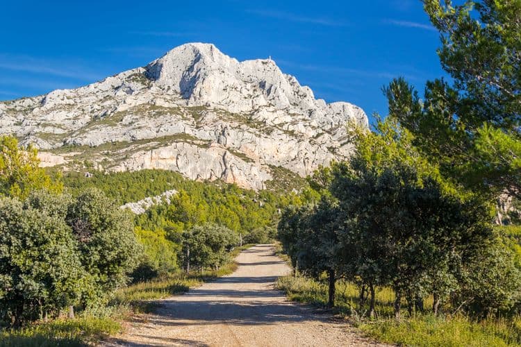 Guided Hike In The Footsteps Of Cezanne