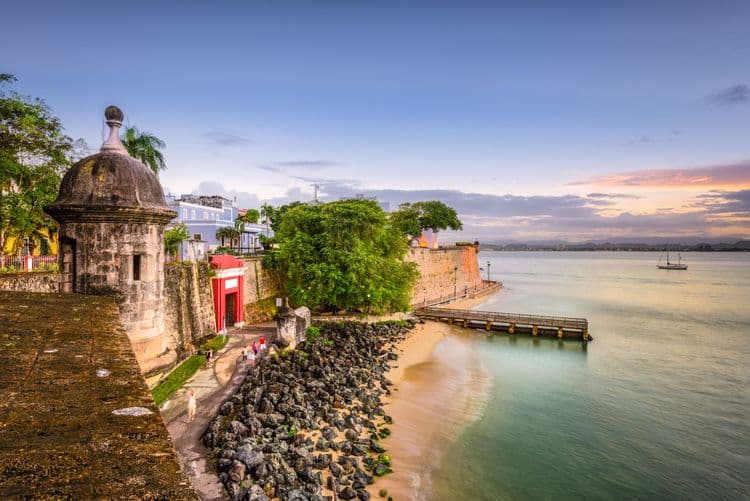 San Juan City and Beaches by Bike