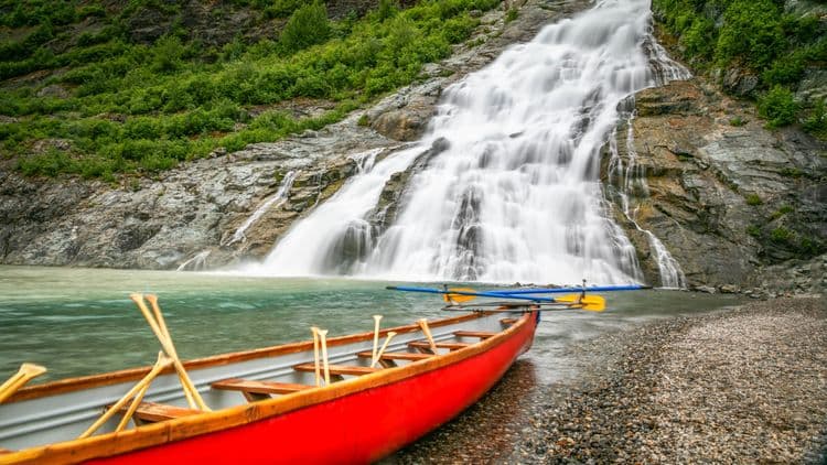 Mendenhall Glacier Native Canoe Adventure