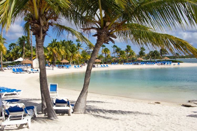Scenes of Aruba
