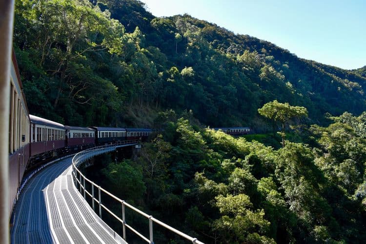 Cairns, Kuranda, Aboriginals & Army Duck