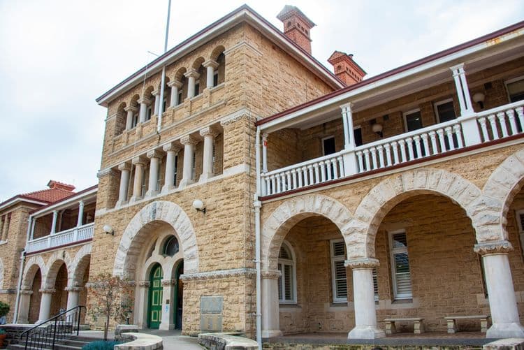 Twin Cities, Perth Mint & River Cruise
