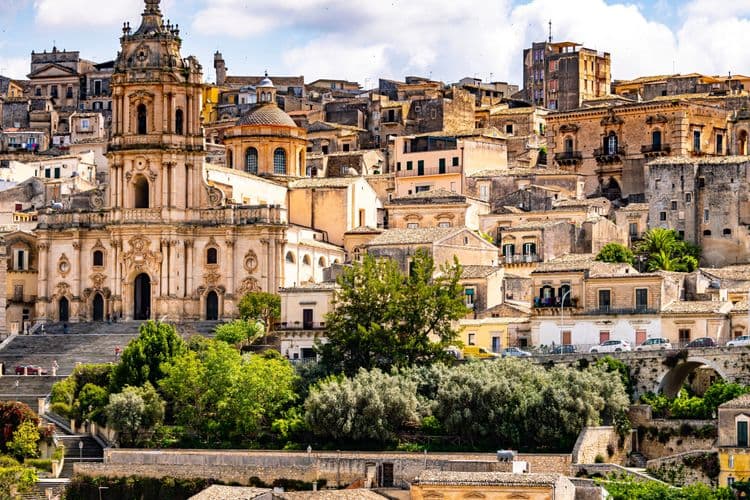 A Glimpse of Noto