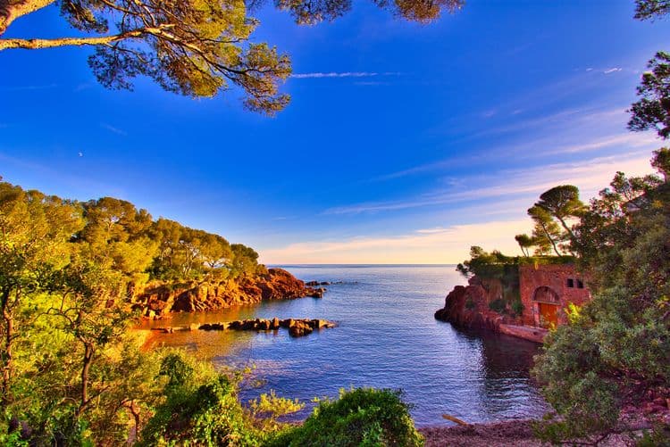 Riviera Drive & Saint-Raphael