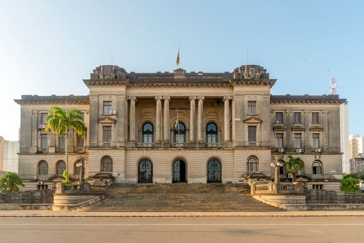 Maputo Walking Tour