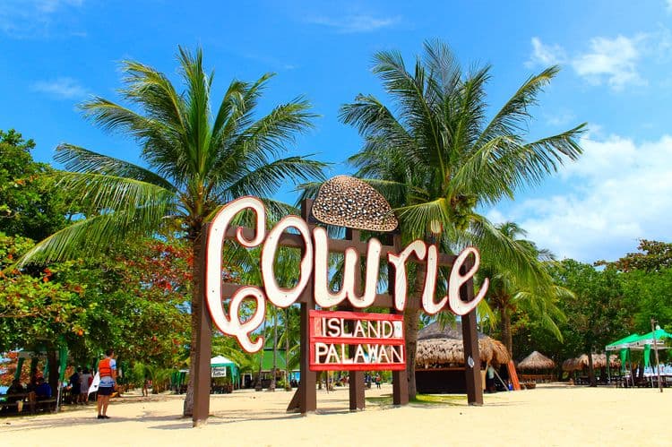 Swim & Enjoy Cowrie Island
