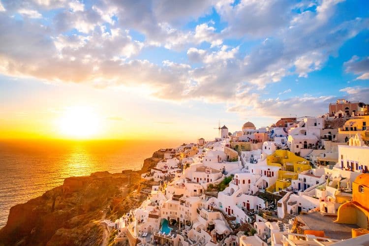 The Legend of the Lost City of Atlantis & Oia Village