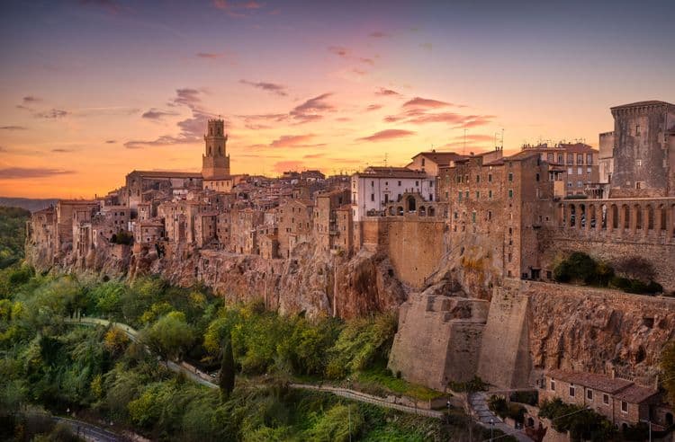 The Tufo Cities of Pitigliano & Sovana