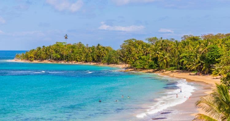 Puerto Viego Beach Break & Shopping