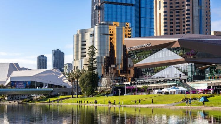Adelaide Sights & Wine Tasting