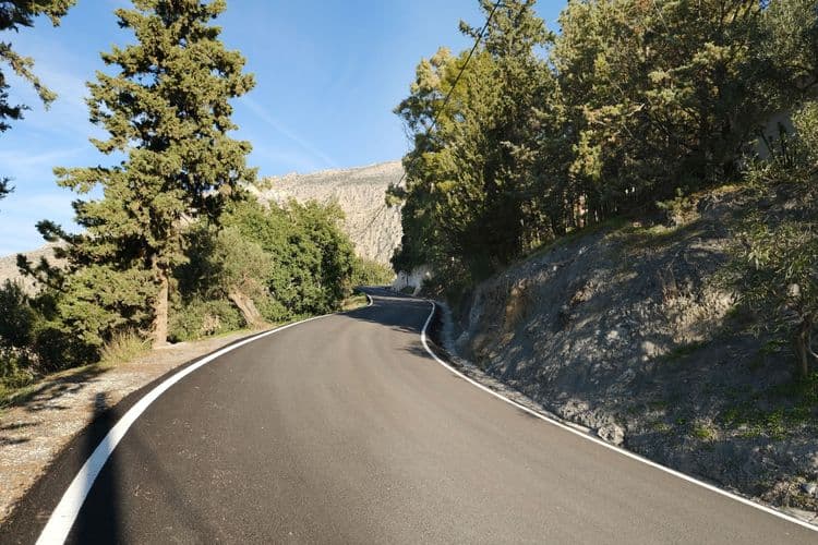Easy El Chorro Natural Park Drive & Wine Tasting