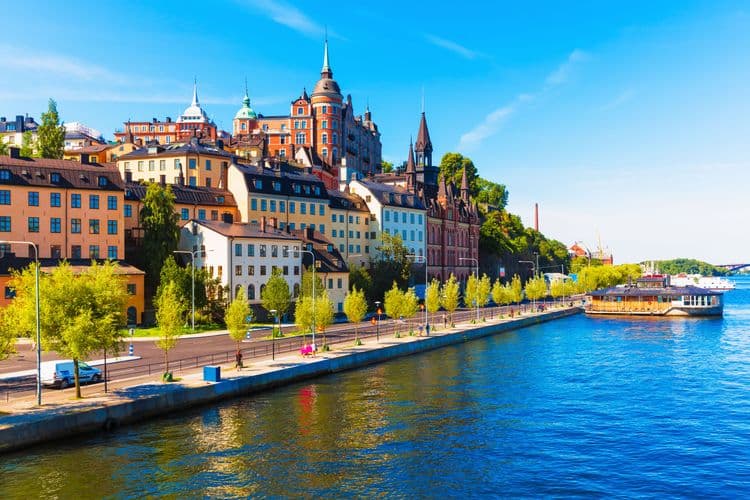 Royal Palace, Old Town & Canal Cruise