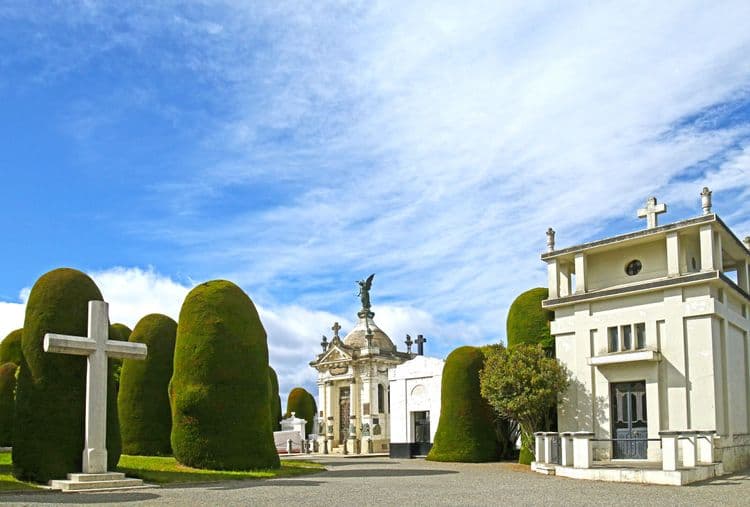City Tour and Museum (Guided in Spanish)