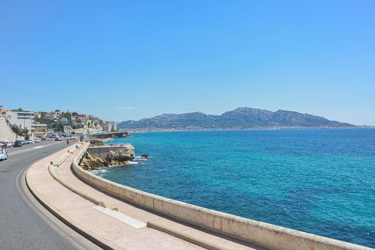 Easy City Drive & La Corniche
