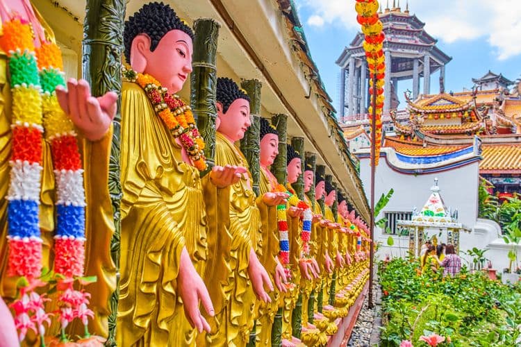 Temple Of Ten Thousand Buddhas