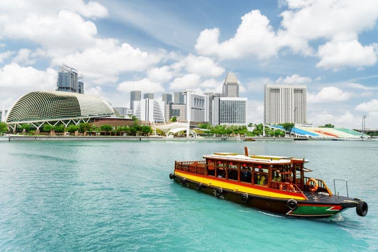 River Cruise & Chinatown Walking Tour
