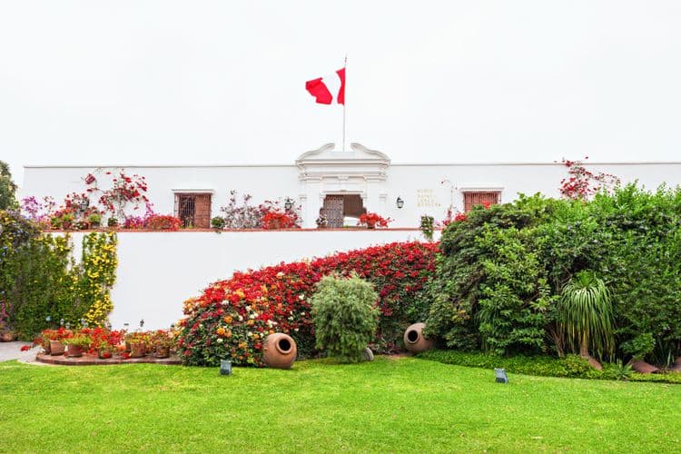 Larco Museum & Indian Market