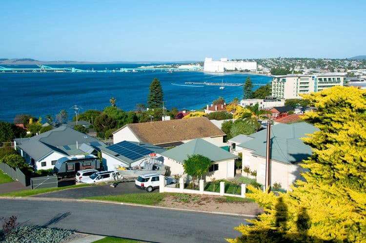 Easy Port Lincoln